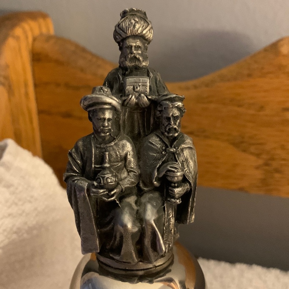 Three Wisemen Pewter Christmas Bell 1980